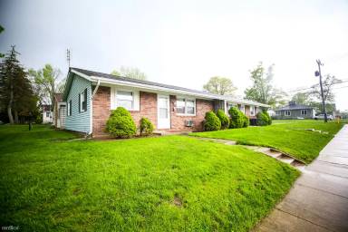 Main picture of 511 Washington St