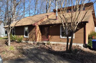 Main picture of 2 Kimberly Ct