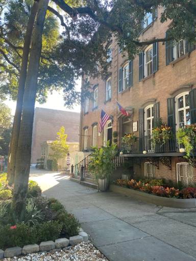 Main picture of 107 West Liberty Street