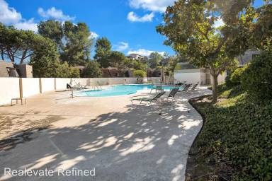 Main picture of 5451 Caminito Borde