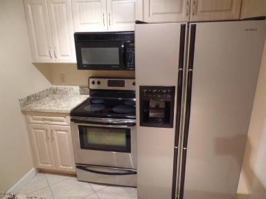 Main picture of 2820 N Oakland Forest Dr