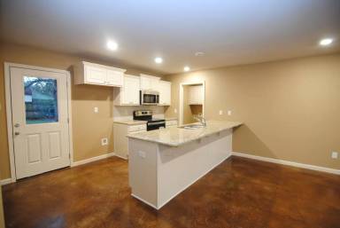 Main picture of 208 Kelso Rd