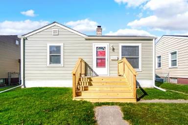 Main picture of 7322 Jarnecke Ave