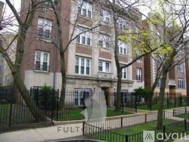 Main picture of 4241 N Kenmore Ave
