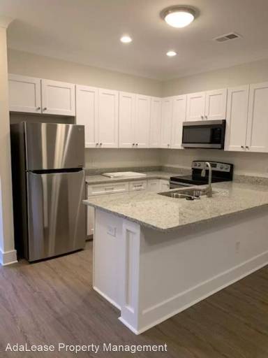 Main picture of 340 Archdale Blvd