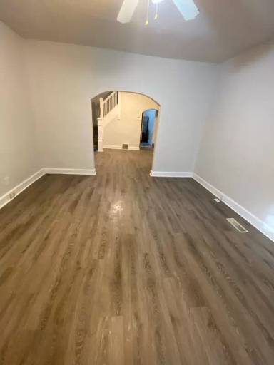 Main picture of 2836 N Park Ave