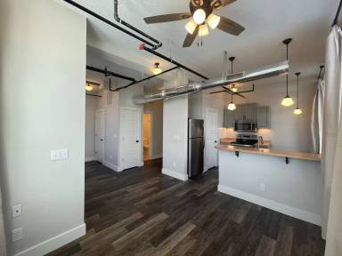 Main picture of 756 Bailey St