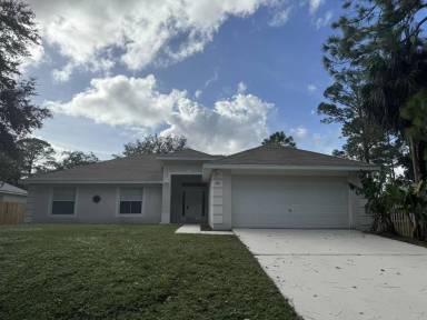 Main picture of 546 Darien Ave SW