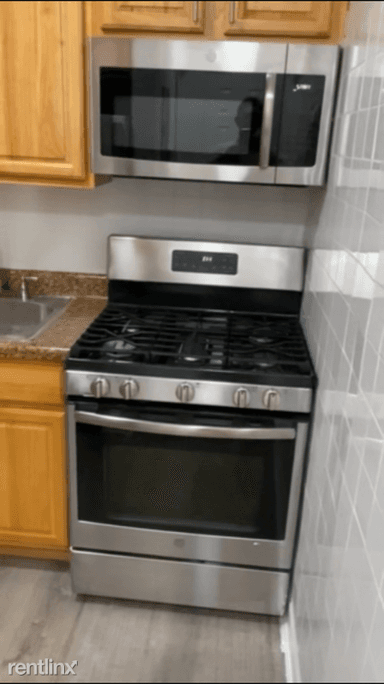 Main picture of 519 W 151st St