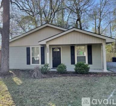 Main picture of 1505 Beech St