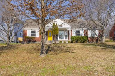 Main picture of 911 Crescent Hill Rd