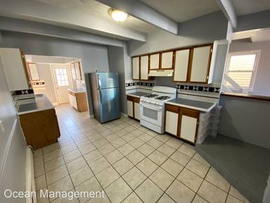 Main picture of 155 Fillmore St