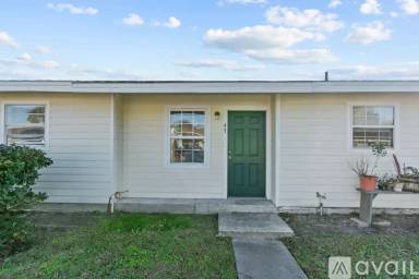 Main picture of 1845 Old Moultrie Rd