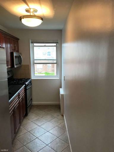 Main picture of 1557 Independence Ave
