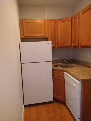 Main picture of 1189 Commonwealth Ave