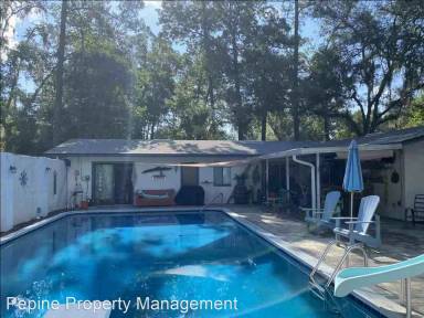 Main picture of 3534 NW 40th St