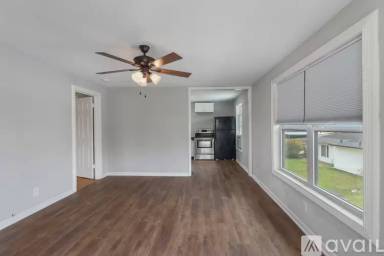 Main picture of 4114 Auburn St