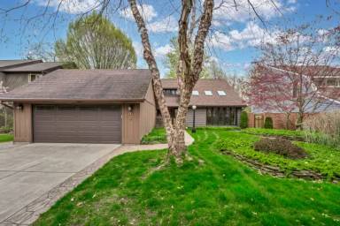 Main picture of 43 Aster Pl