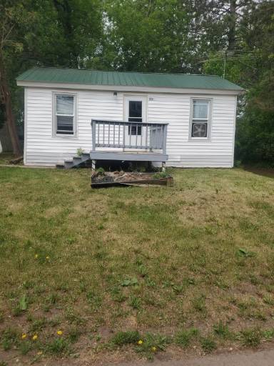 Main picture of 325 11th St