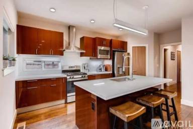 Main picture of 12209 SE 270th Pl
