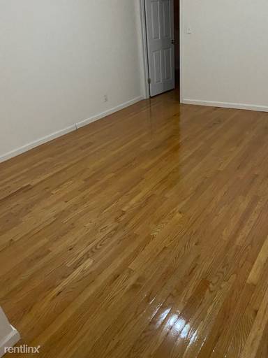 Main picture of 4214 Union St