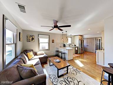 Main picture of 2709 Deerfield Dr