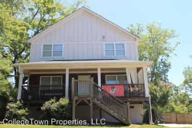 Main picture of 135 Fifth St