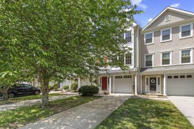 Main picture of 1426 Anna Marie Ct