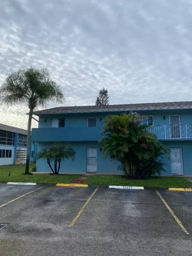 Main picture of 2440 SE Ocean Blvd