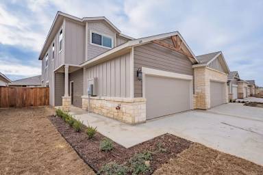 Main picture of 644 Wheatfield Dr