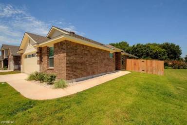 Main picture of 620 Anderson Ml