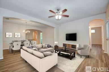 Main picture of 12914 Redbud Shores Ln