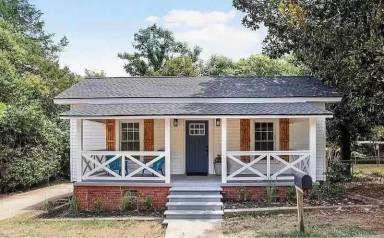 Main picture of 6 South St