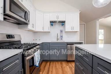 Main picture of 22 Crystal Lake Dr