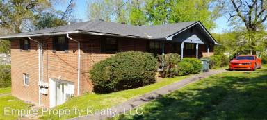 Main picture of 2744 Forest Rd