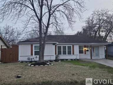 Main picture of 5518 Oriole St