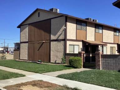 Main picture of 44652 Beech Ave