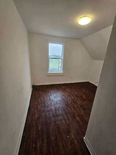 Main picture of 175 2nd Ave