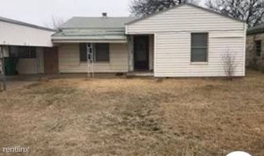 Main picture of 675 S Main St