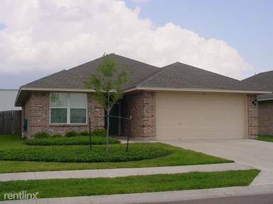 Main picture of 104 Jocelyn Cir