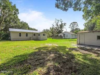 Main picture of 1604 Husson Ave