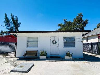 Main picture of 2734 NW 31st St