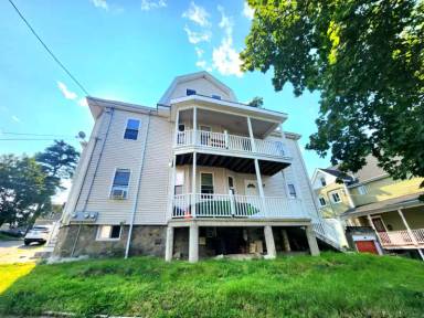 Main picture of 5 Gleason St