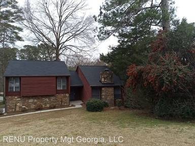 Main picture of 1060 Strawberry Ln