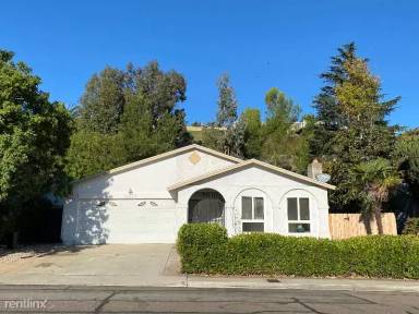 Main picture of 11272 Almazon St