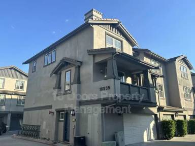 Main picture of 16935 Laurel Hill Ln