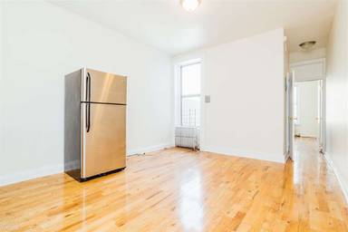 Main picture of 441 Wilson Ave