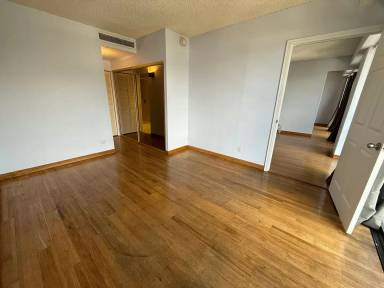 Main picture of Harbor Square Condo
