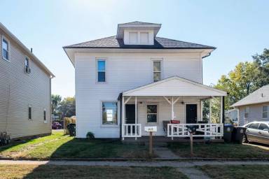Main picture of 915 Avenue D