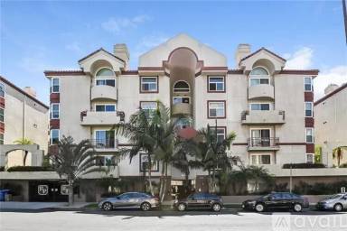 Main picture of Gramercy Place Condominiums